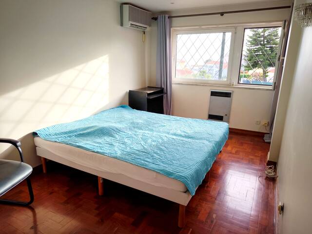 House Qiu with Swimming pool /ocean view gallery image 4