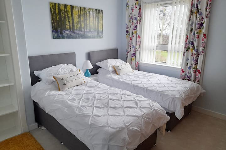 ორსაძინებლიანი 