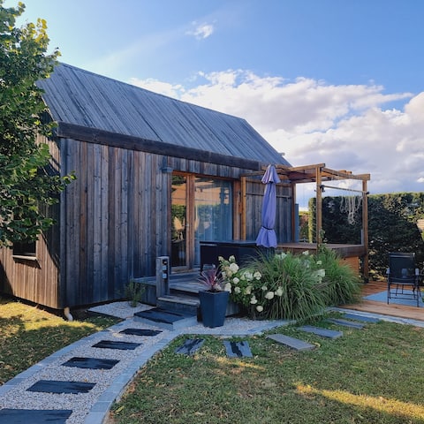 Le Cottage Barbizonnais with private hot tub +10 years