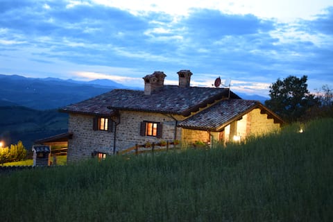 Agri. Fontesomma - Entire Casale (3 apartments)