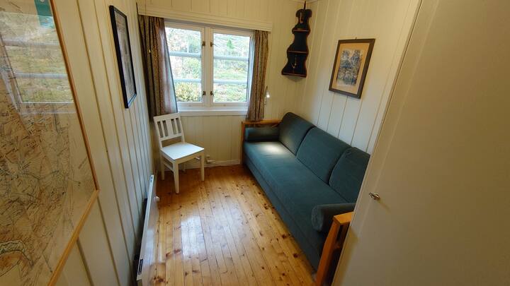 卧室4 ：双人沙发床75/150厘米。