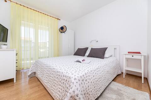 Sweet apartment for two