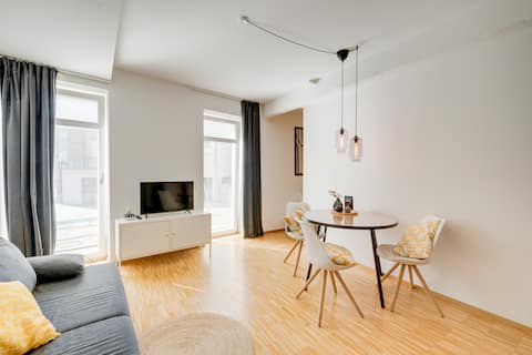 ☆Design Apartment☆OldtownCityCenter☆200m Townhall