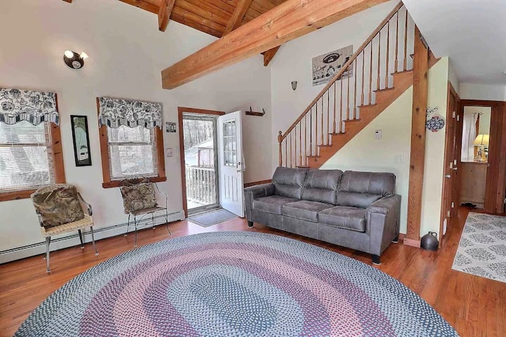 Honeymoon Cabin | Cozy Waterfront Access Retreat - Sunapee, NH