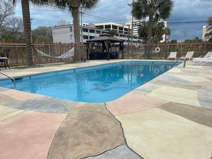 Myrtle Beach Mecca, HEATED private pool! Houses for Rent in Myrtle