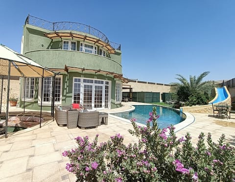 The Green Villa In DeadSea.