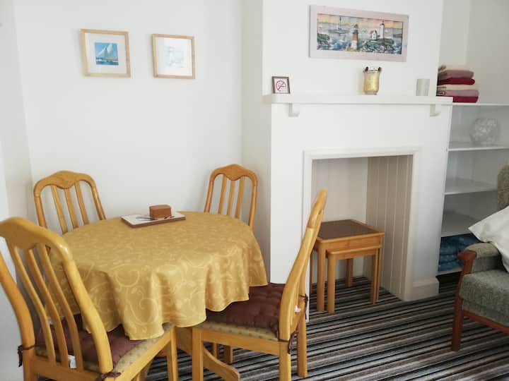 10 Best Airbnb Vacation Rentals In Littlehampton, England Updated