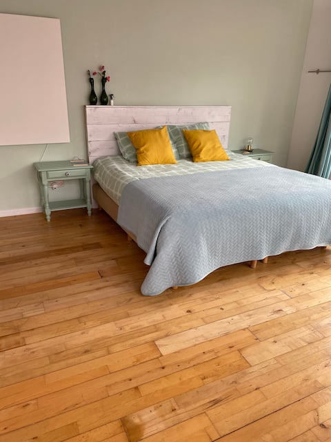 Atmospheric guesthouse near the city center