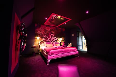Love room Luxurious loft, jacuzzi and private sauna