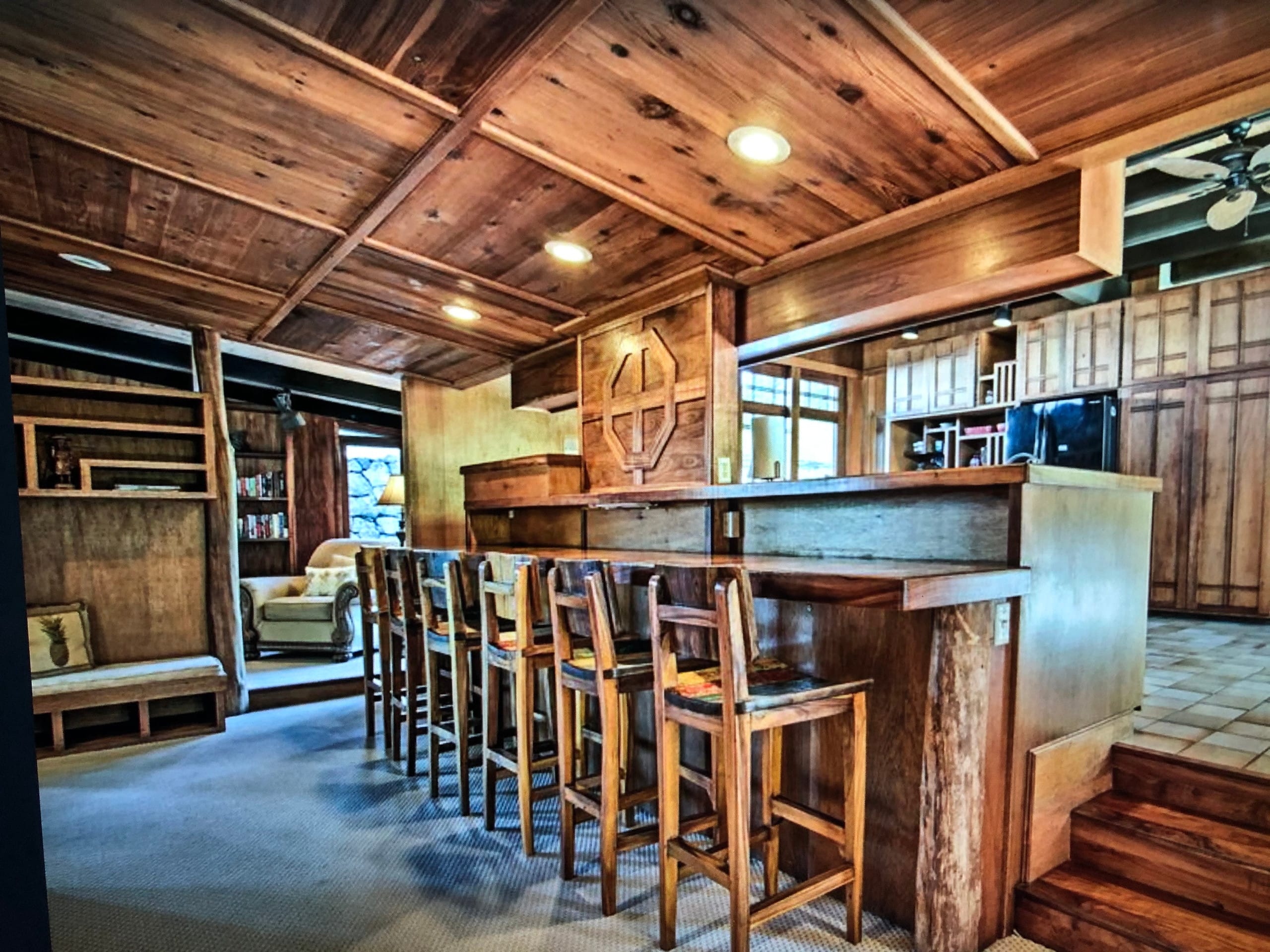 Home in Kailua-Kona · ★4.98 · 4 bedrooms · 4 beds · 3.5 baths - Image 6