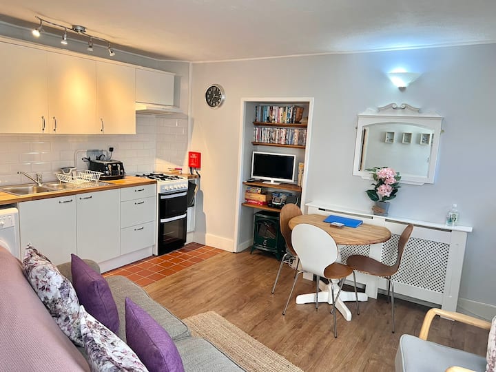 10 Best Airbnb Vacation Rentals In Narberth, UK Updated 2024 Trip101