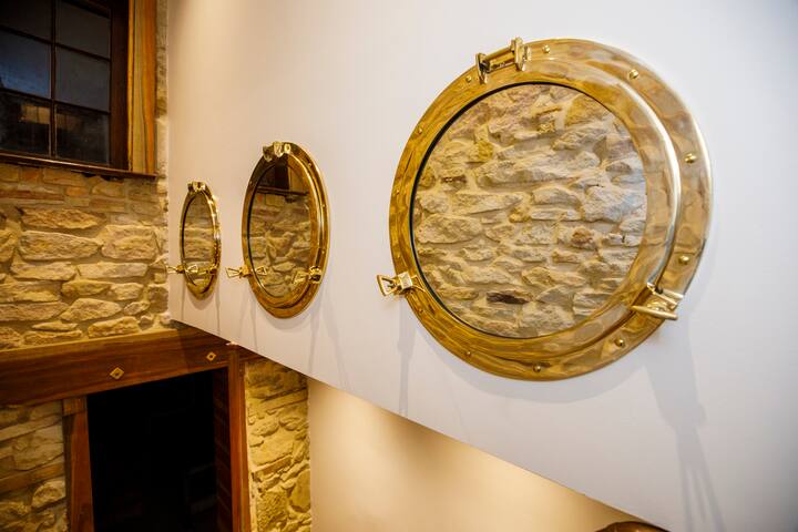 Copper Cottage, steps from Hyde Park -Sydney City gallery image 4