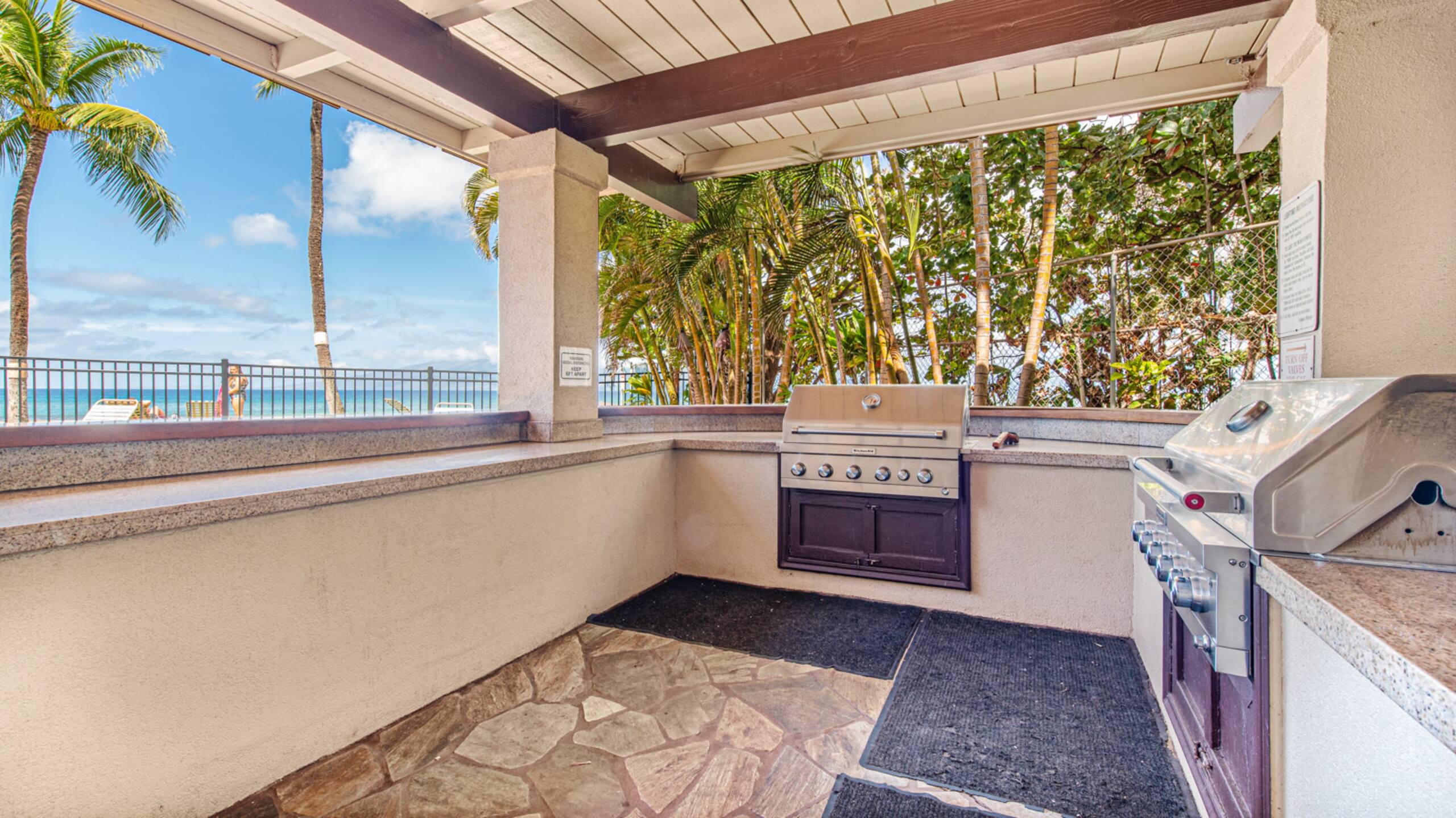 Condo in Lahaina · ★4.85 · 4 bedrooms · 6 beds · 4 baths - Image 29