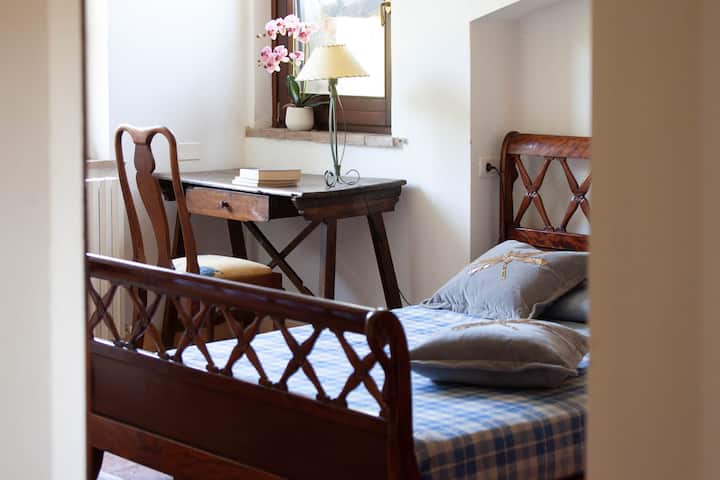 საძინებელი 4