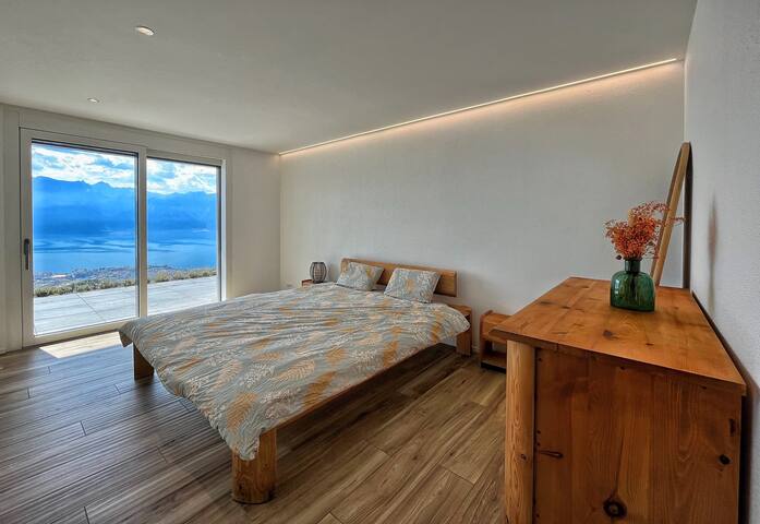 Appartement Moderne vue panoramique près Montreux gallery image 4