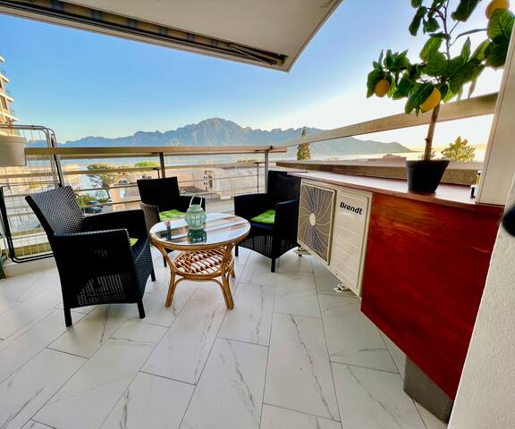 4.5 Famille, Magnifique vue, cosy, moderne, centre gallery image 4