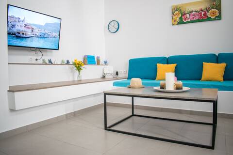 Joanna's lHome