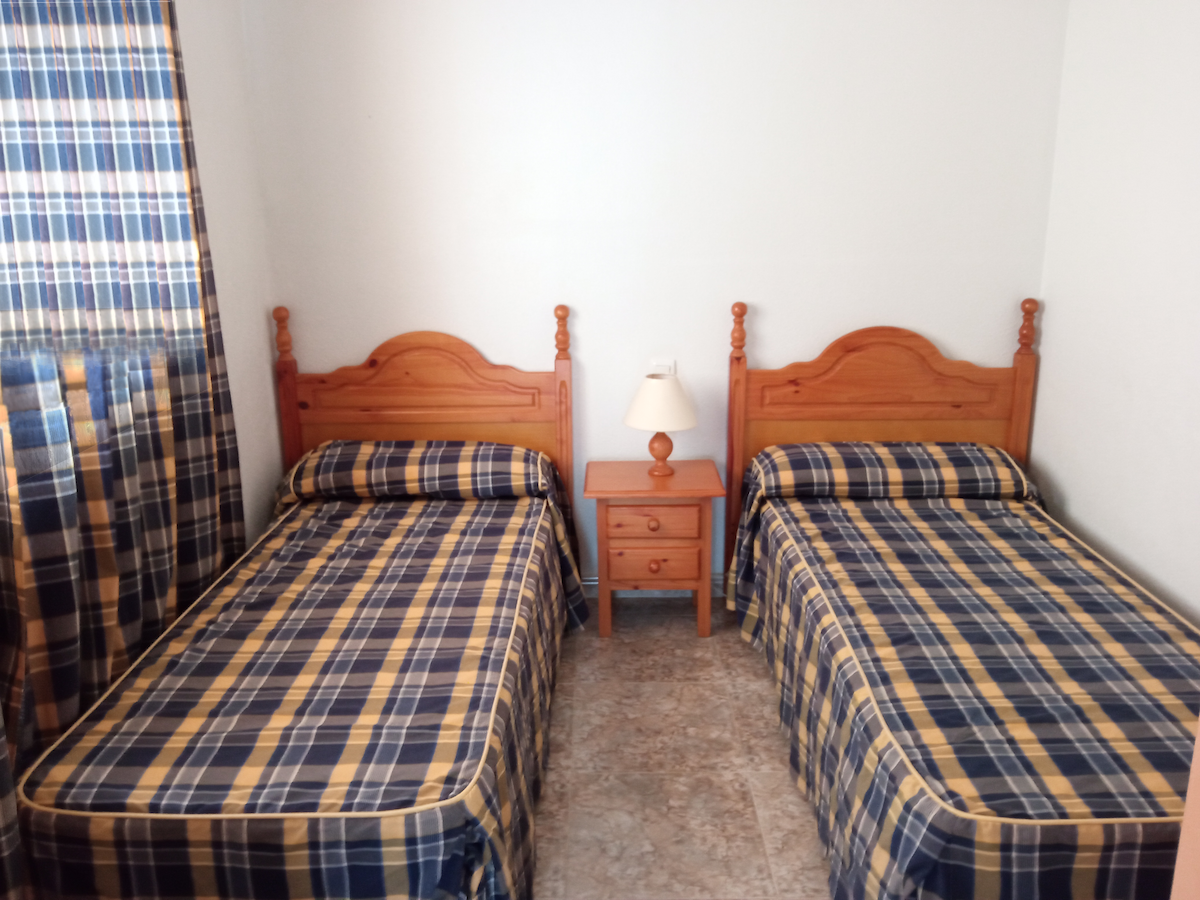 غرفة النوم رقم2