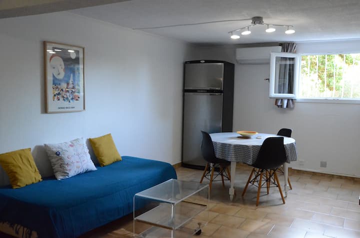 Studio 35m2 Climatisé, 10mn Des Calanques - La Ciotat