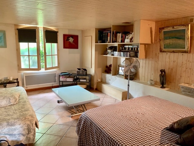 3. spavaća soba s bračnim krevetom i krevetom za jednu osobu