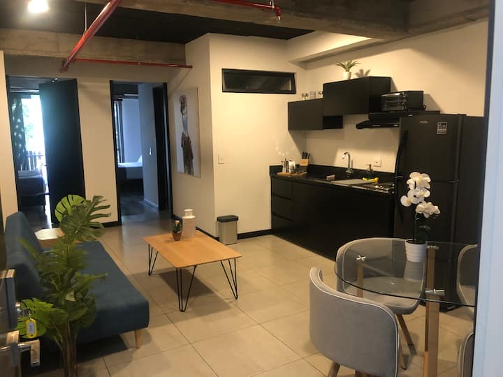 The Coffee Club 2 rooms + sofa bed apartment! Serviced apartments for