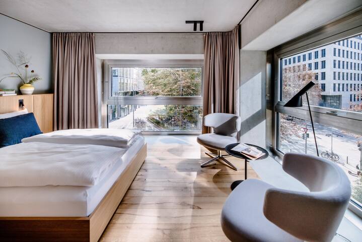 ⁨THE FLAG West M.⁩ managed Airbnb listing 1