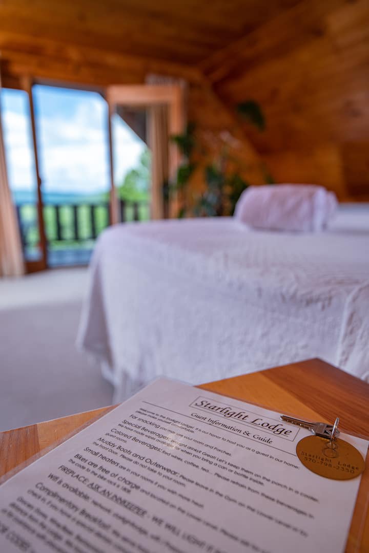 Соба 8 е еден од нашите три апартмани.