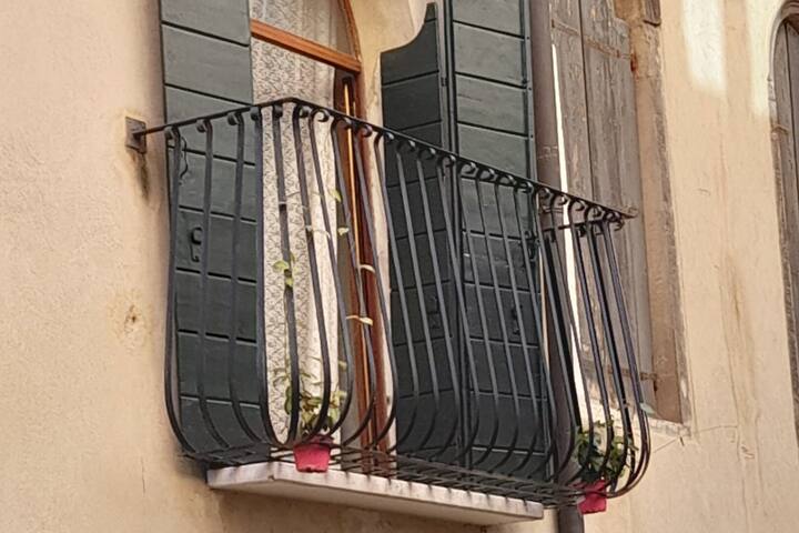 The House on the Canal gallery image 2