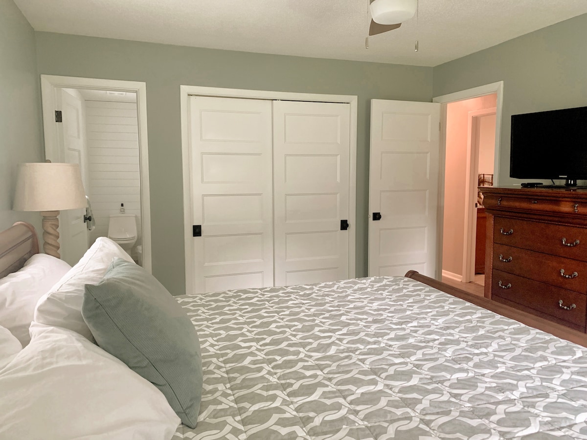 Peaceful Ctry Home