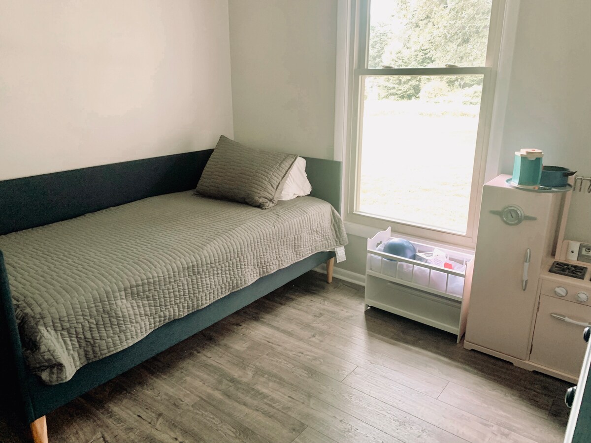 Peaceful Ctry Home