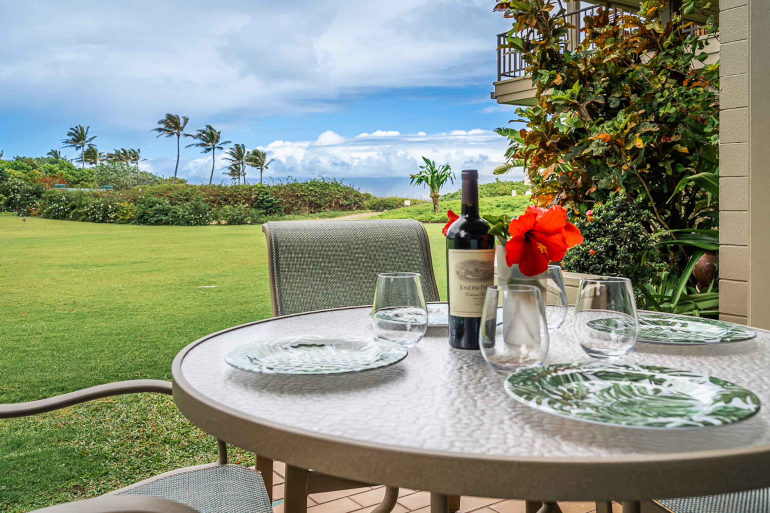 Condo in Lahaina · ★4.97 · 1 bedroom · 2 beds · 1 bath - Image 1