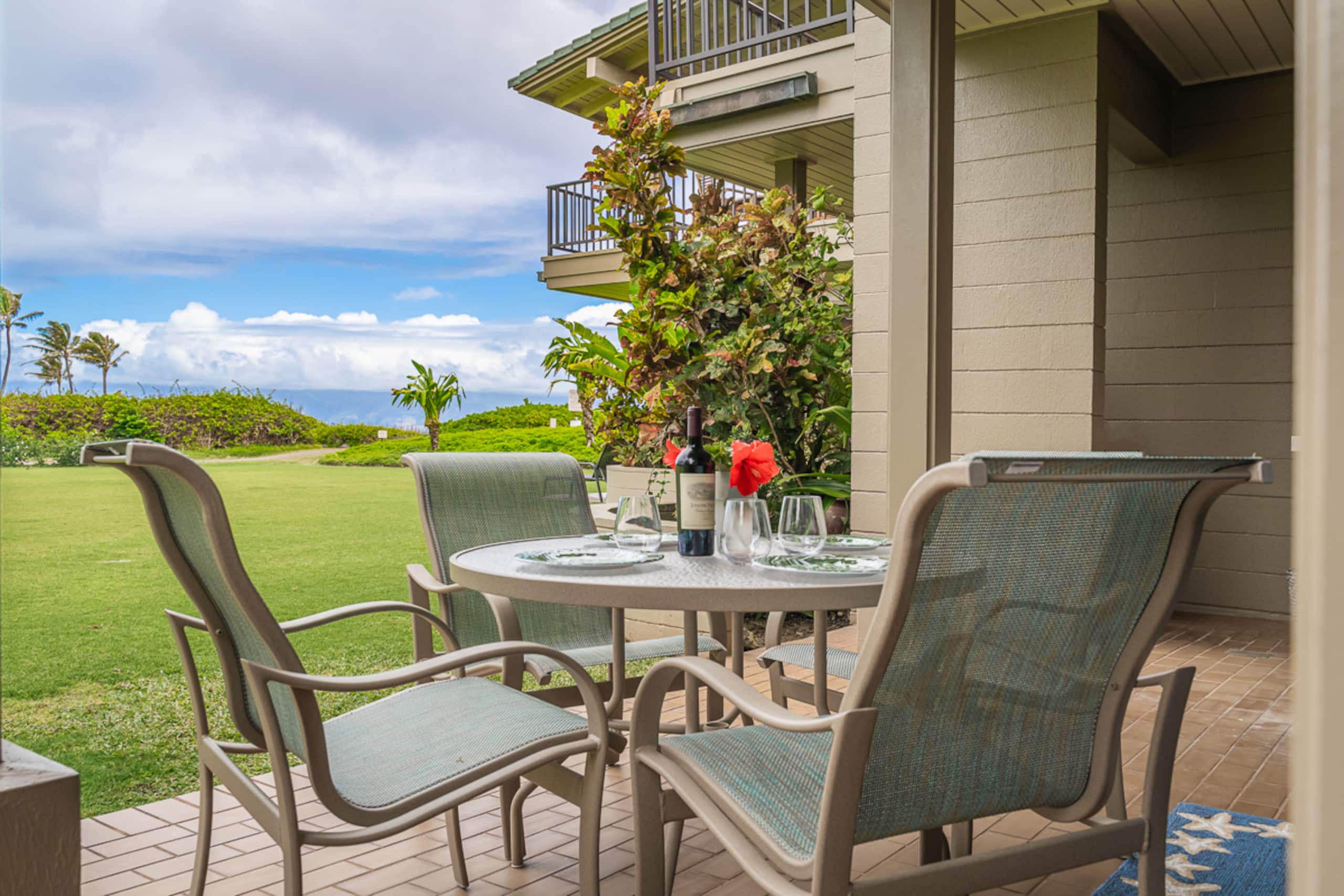 Condo in Lahaina · ★4.97 · 1 bedroom · 2 beds · 1 bath - Image 33