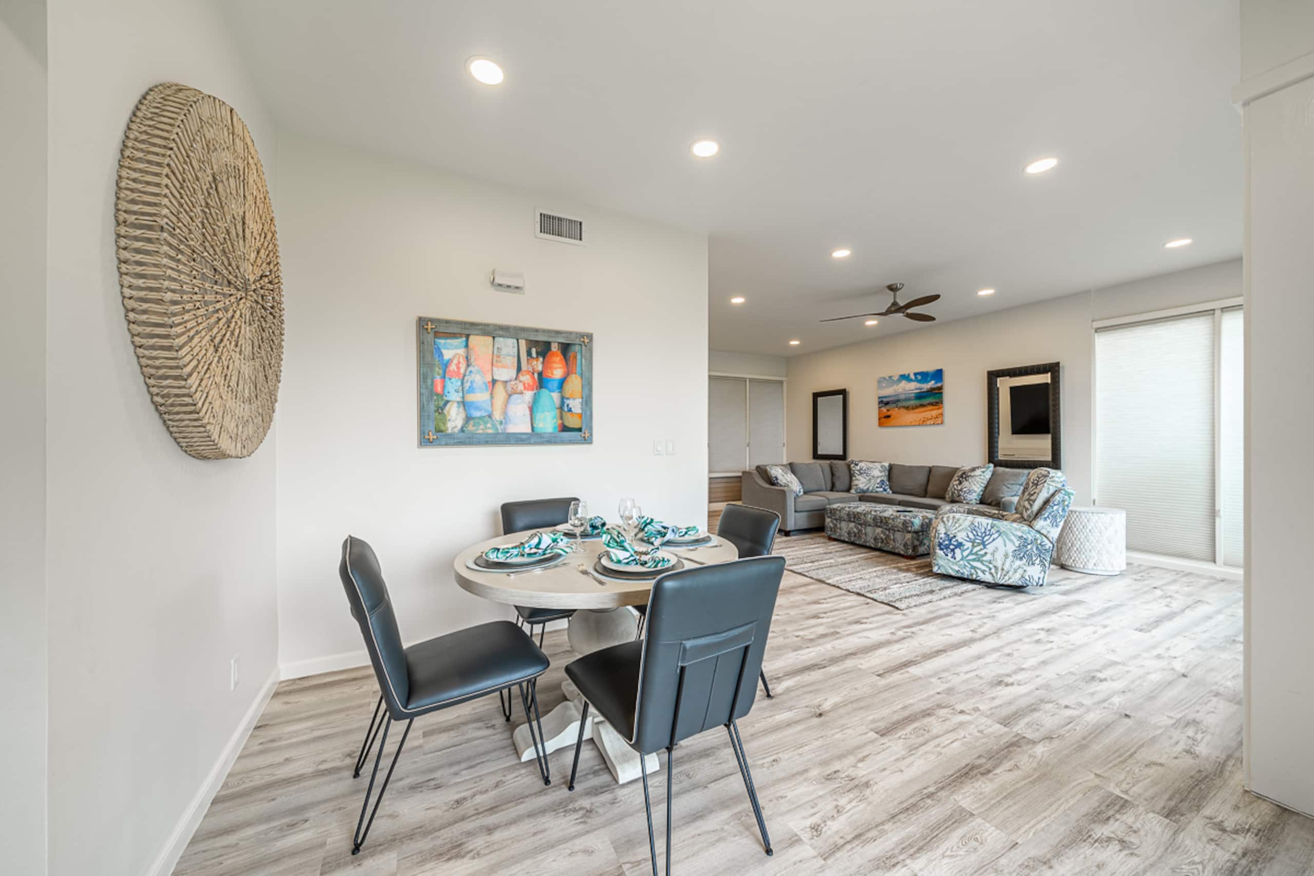 Condo in Lahaina · ★4.97 · 1 bedroom · 2 beds · 1 bath - Image 14