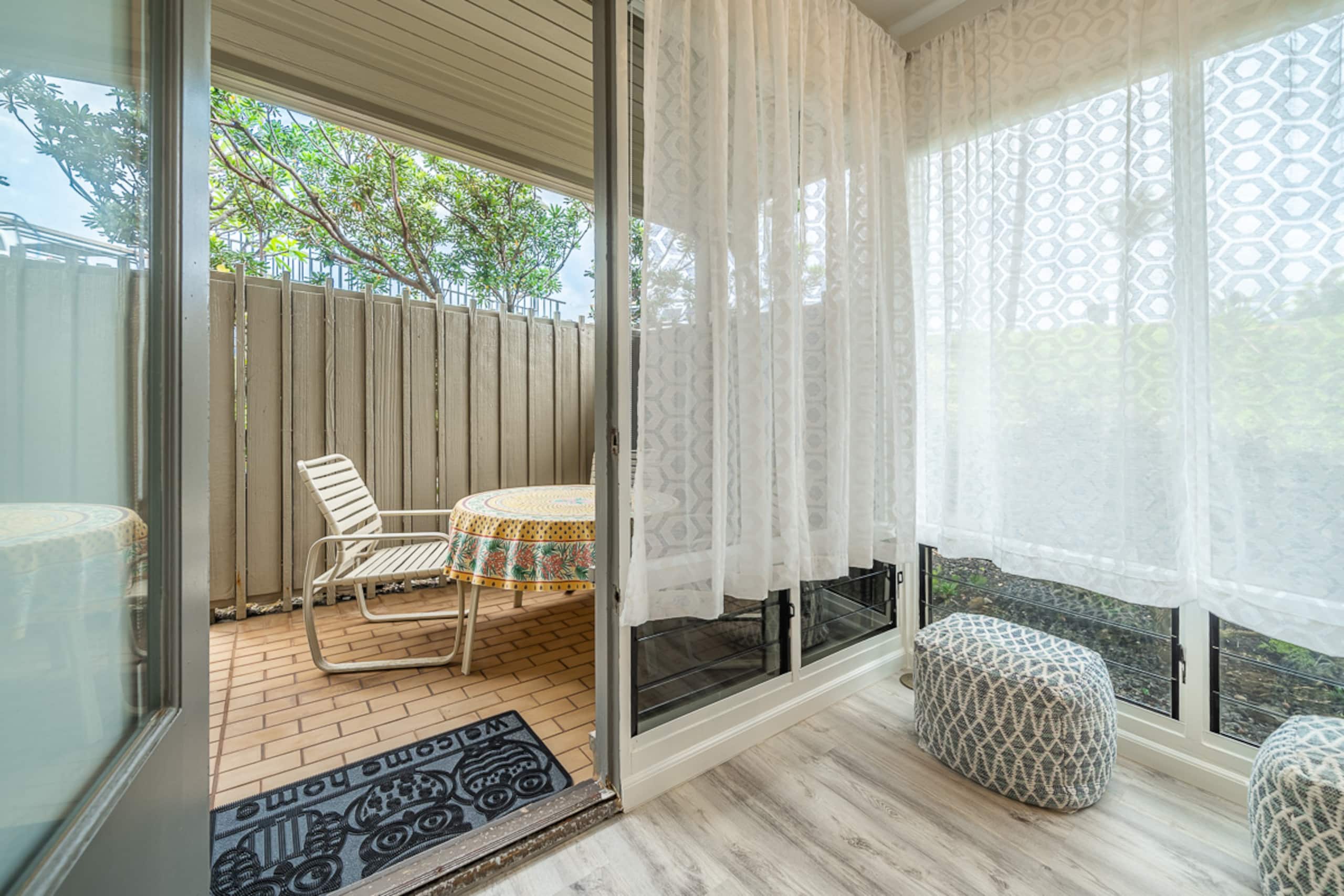 Condo in Lahaina · ★4.97 · 1 bedroom · 2 beds · 1 bath - Image 34
