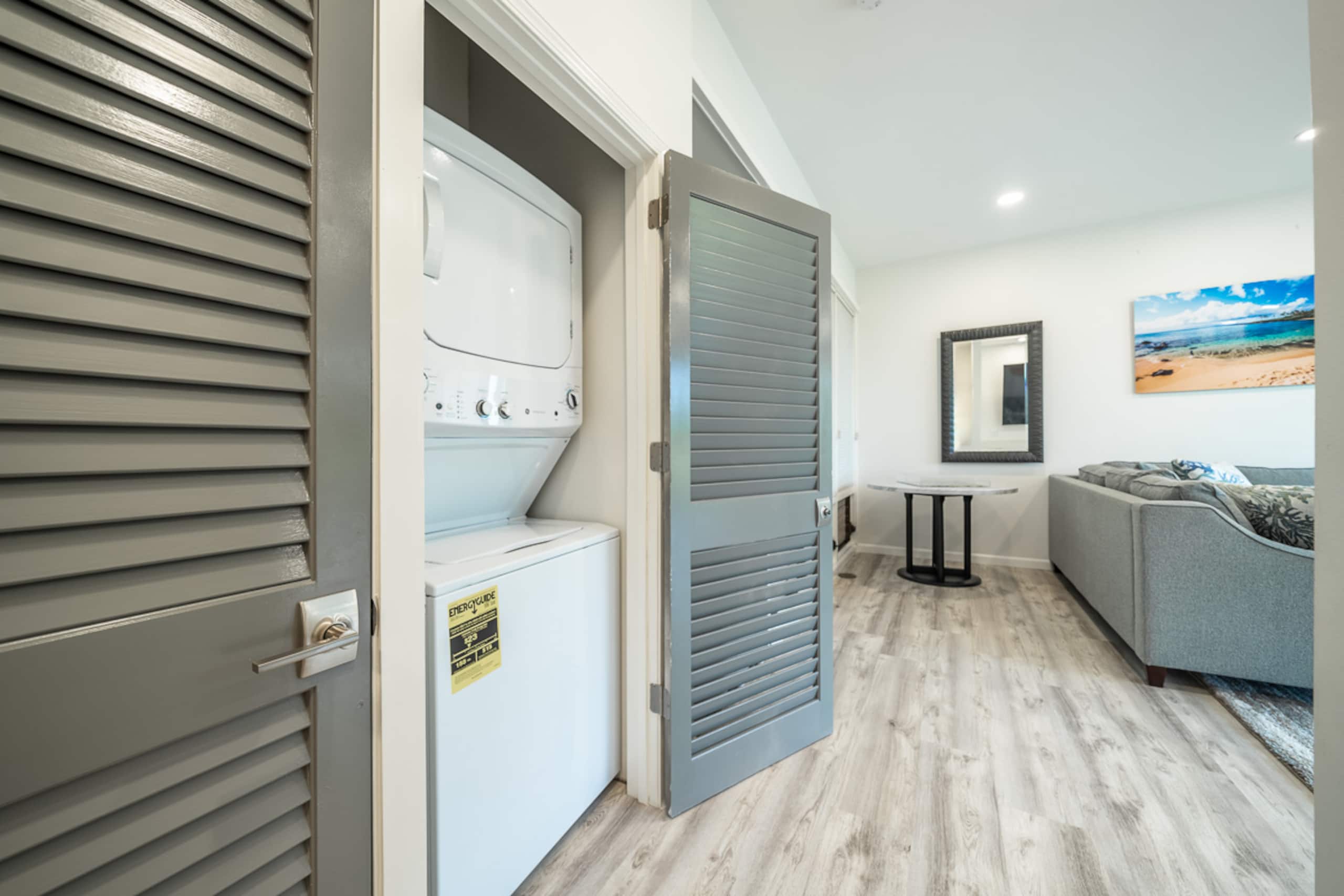 Condo in Lahaina · ★4.97 · 1 bedroom · 2 beds · 1 bath - Image 35
