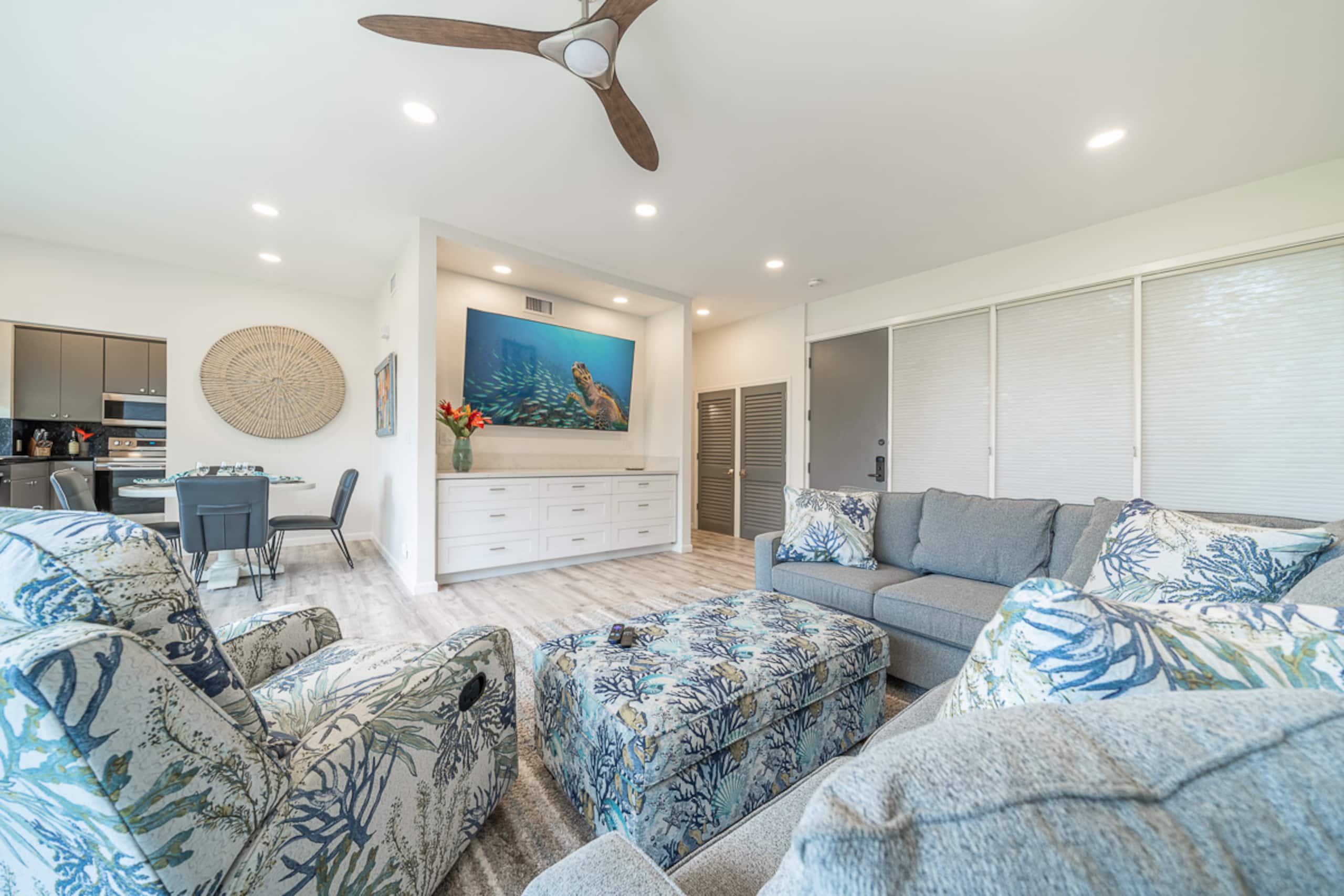 Condo in Lahaina · ★4.97 · 1 bedroom · 2 beds · 1 bath - Image 5