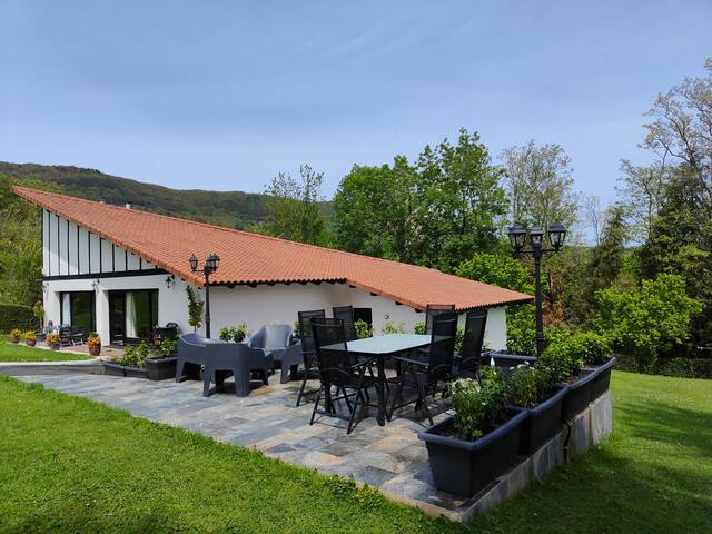 Luxury Villa in Hondarribia gallery image 4