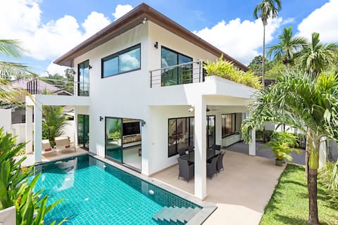 Spotless 3BR Private Pool Villa