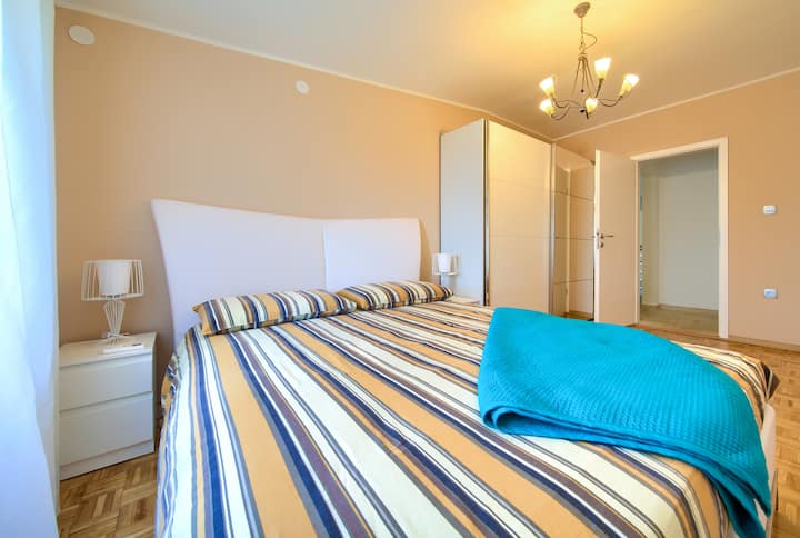 საძინებელი 1