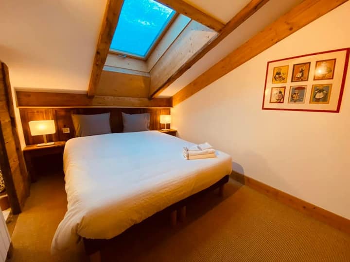 Master bedroom - 2 x beds in 80 (bed 160) with bathroom with shower and toilet attached