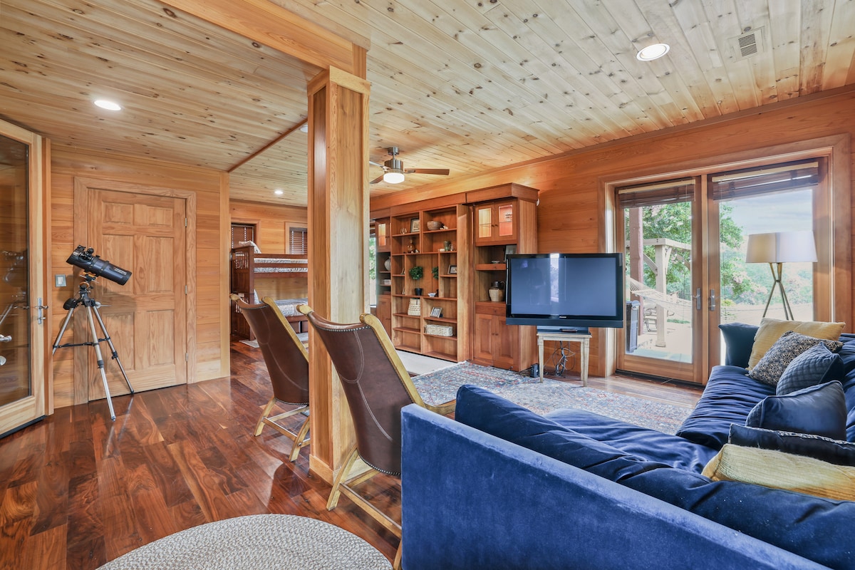Lower level den with bunk beds and full size murphy bed. 