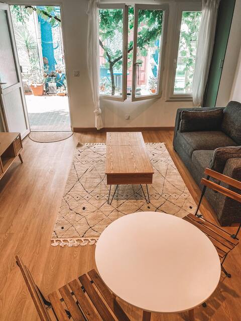 Top Airbnb: La Casa Fleurie – Pointe Courte in Sète