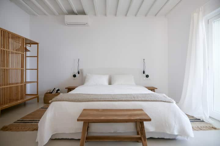The Epsilon room