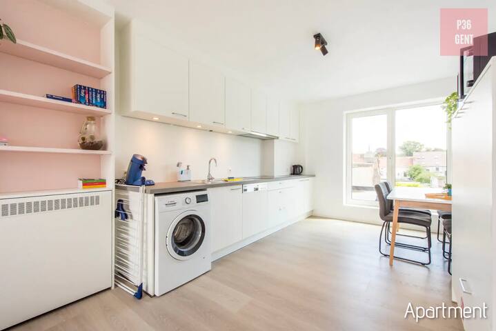 ★Lovely gorgeous duplex w A/C near centre★ gallery image 4