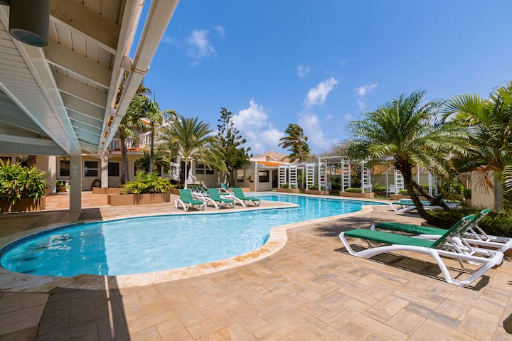 Deluxe Mansion Steps To Beach Pool Sea Views - Aruba