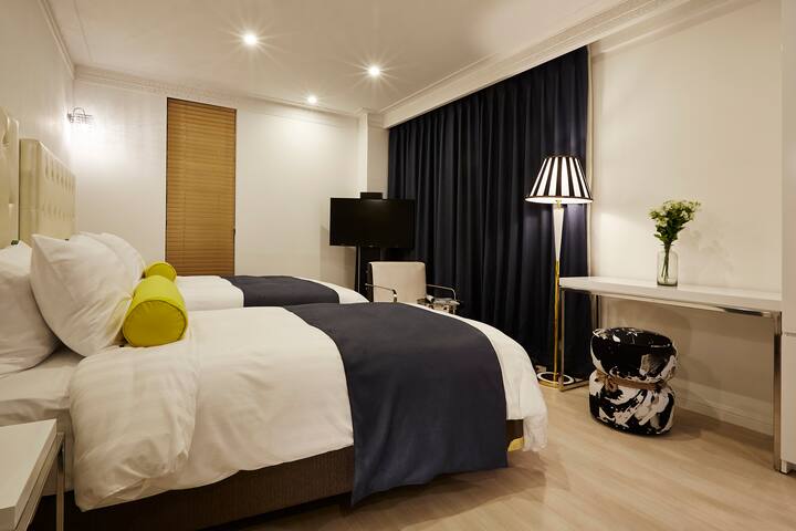 Urbanislandhotel managed Airbnb listing 2
