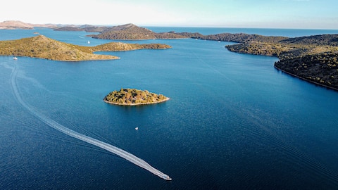 Successful Airbnb property: Private Island Fafarikulac For 6 - Boat Included in Općina Sali