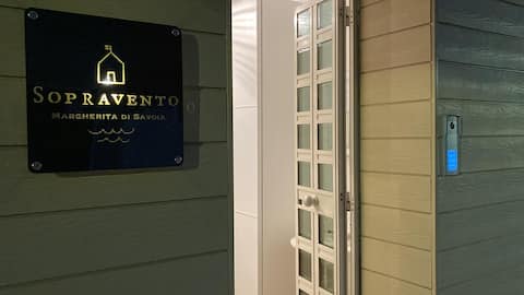 Renewed 2 bedrooms close to the sea - 1st floor