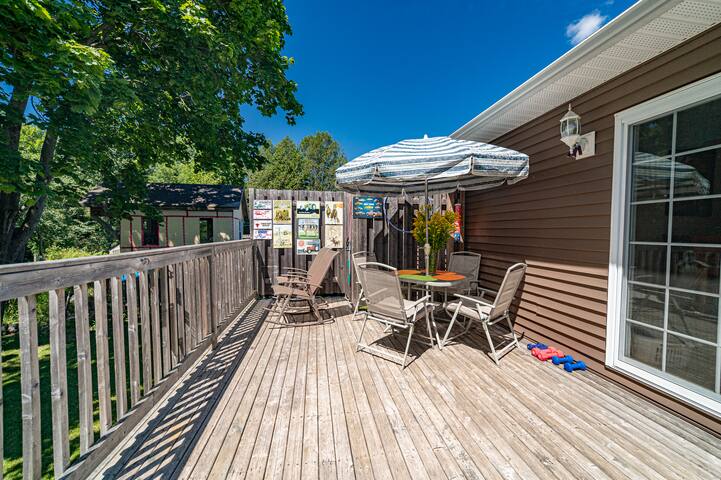 Relax by the stream and explore endless trails! gallery image 4