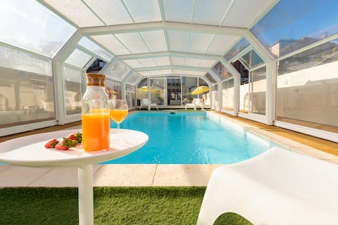 733 Blue Metro Penthouse
